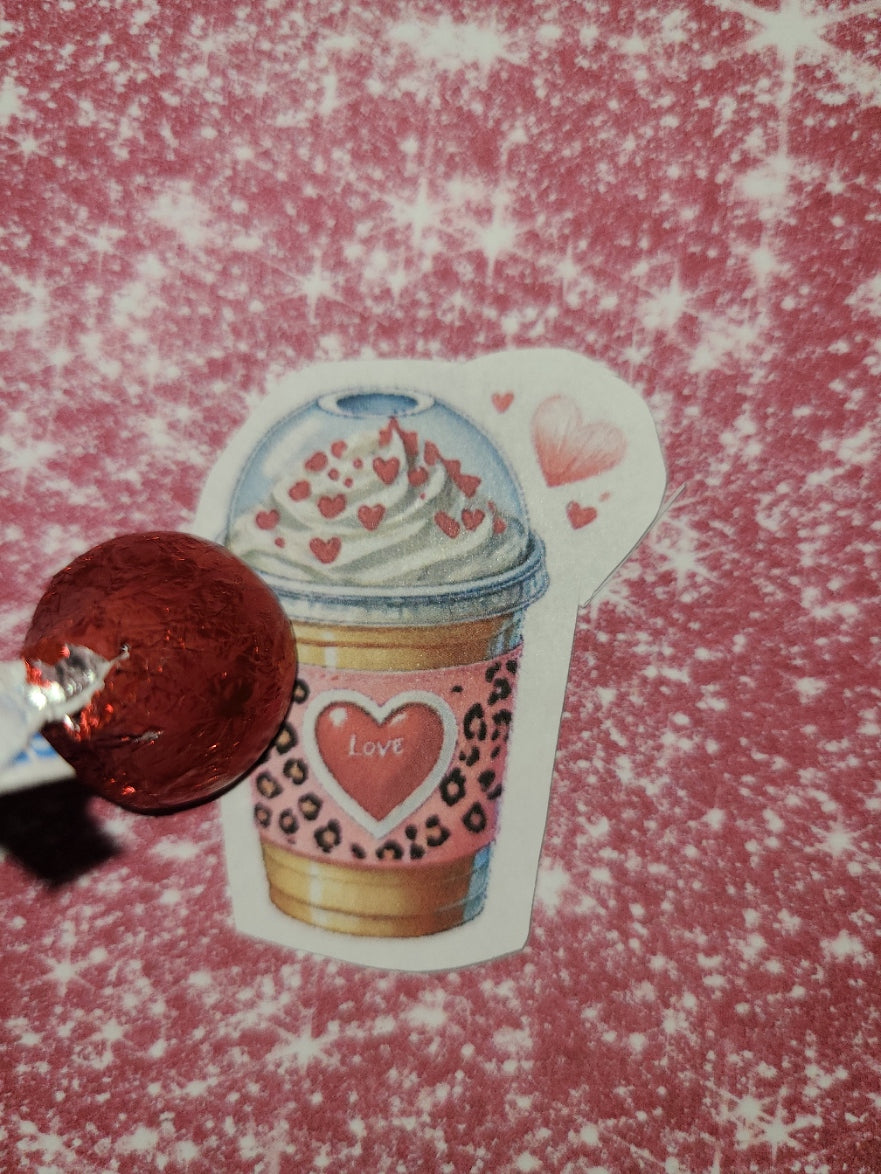 Valentine Milkshake in Leopard Cup