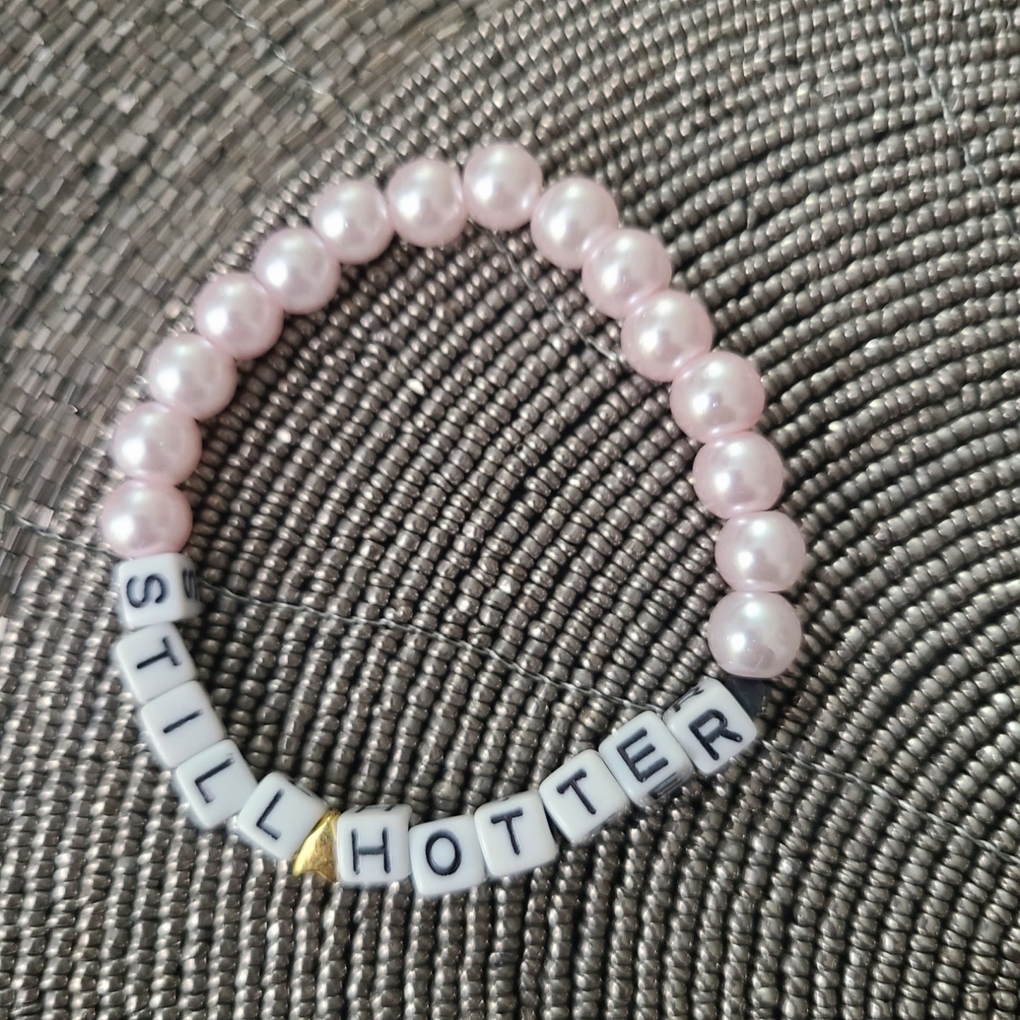 Bracelet STILL HOTTER - acrylic beads