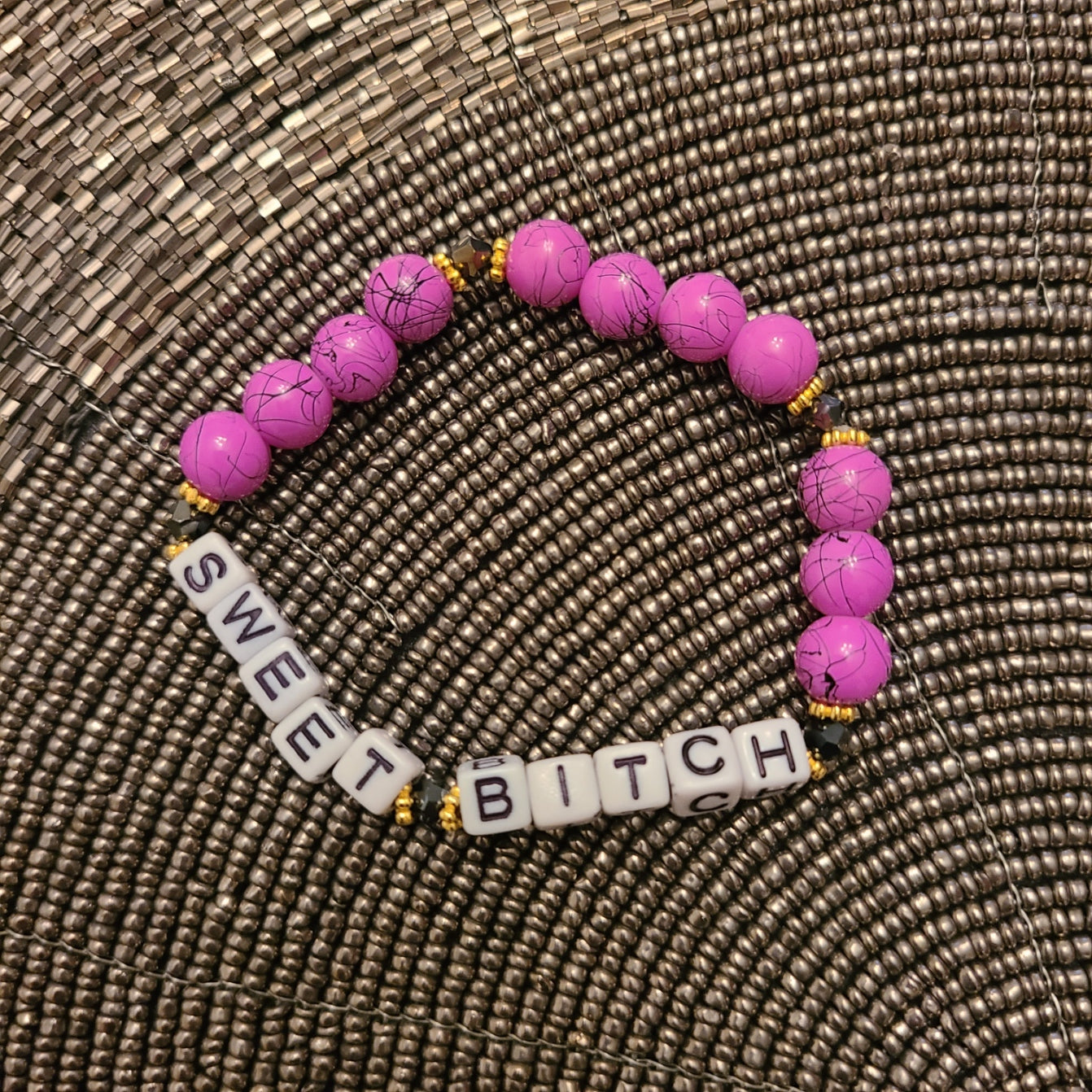 Bracelet SWEET BITCH - glass beads