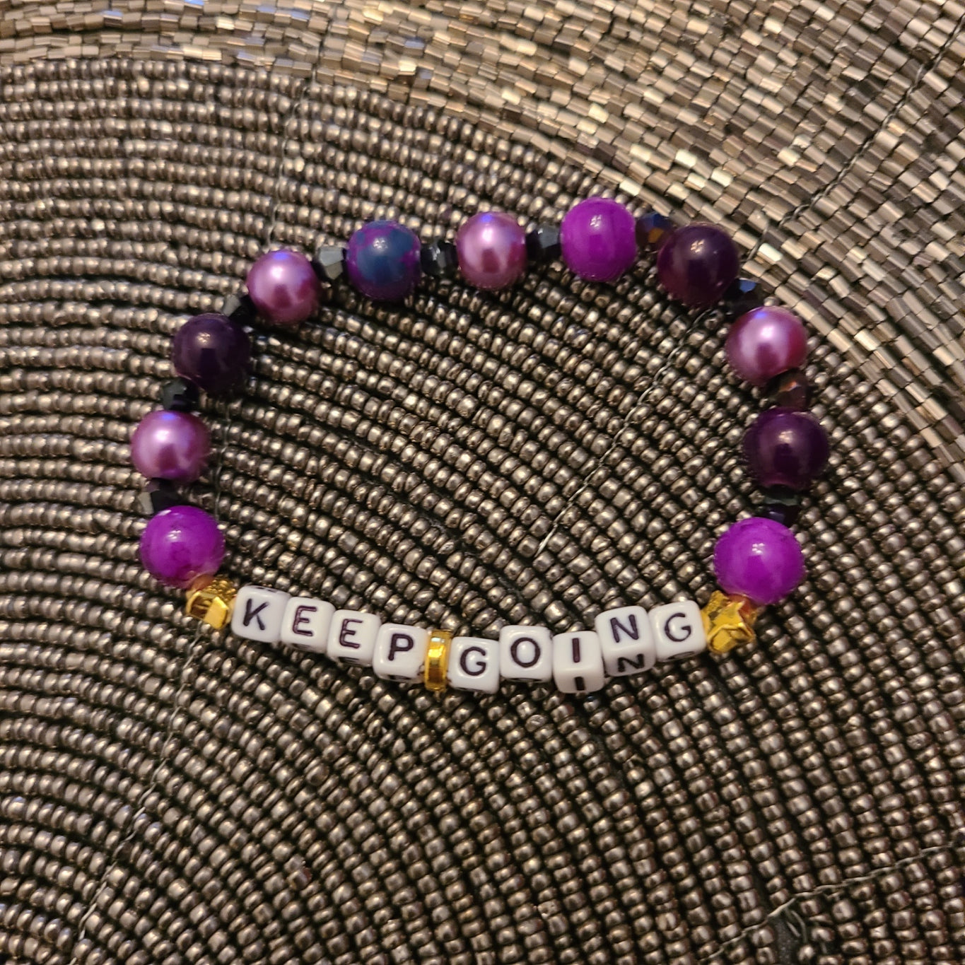 Bracelet KEEP GOING - glass beads